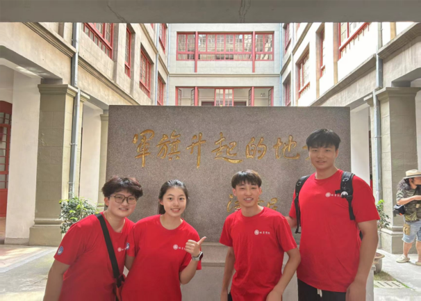哈哈体育APP下载